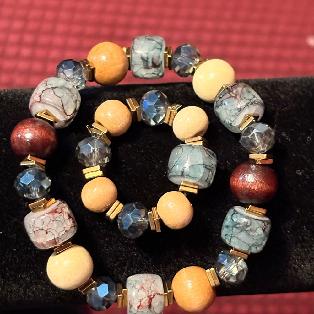 Elegant Multicolor Beaded Bracelet Set